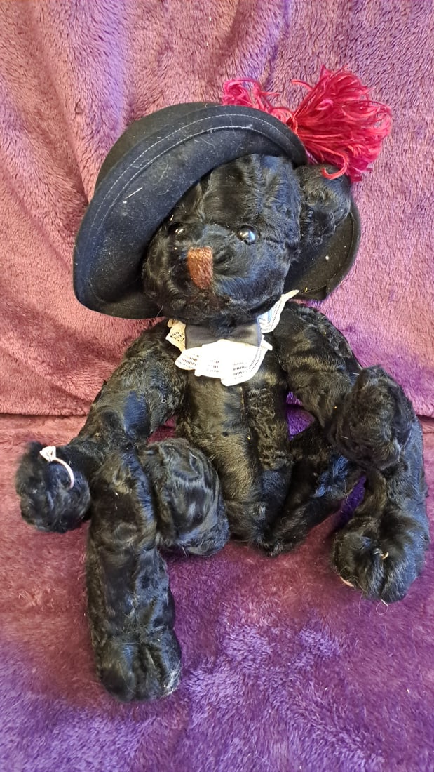 15 In Black Teddy Bear Plush With Black Hat, Red Feather, White Collar & Ring: 10 x 14 x 7 0. 8 lb we have gained a lot of experience shipping dolls from our previous auction. We offer in-house shipping. The shipping price shown in the listing is the liveshipping service by