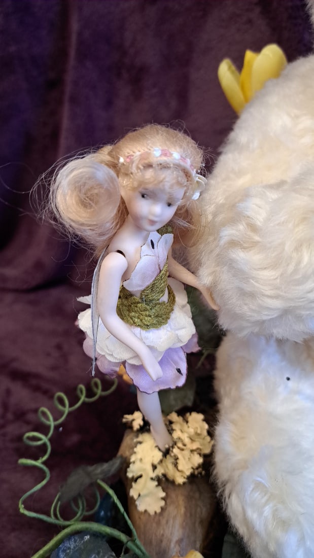 Fairy Garden Diorama White Plush Teddy Bear Miniature Scene Wood Slab Base - 3