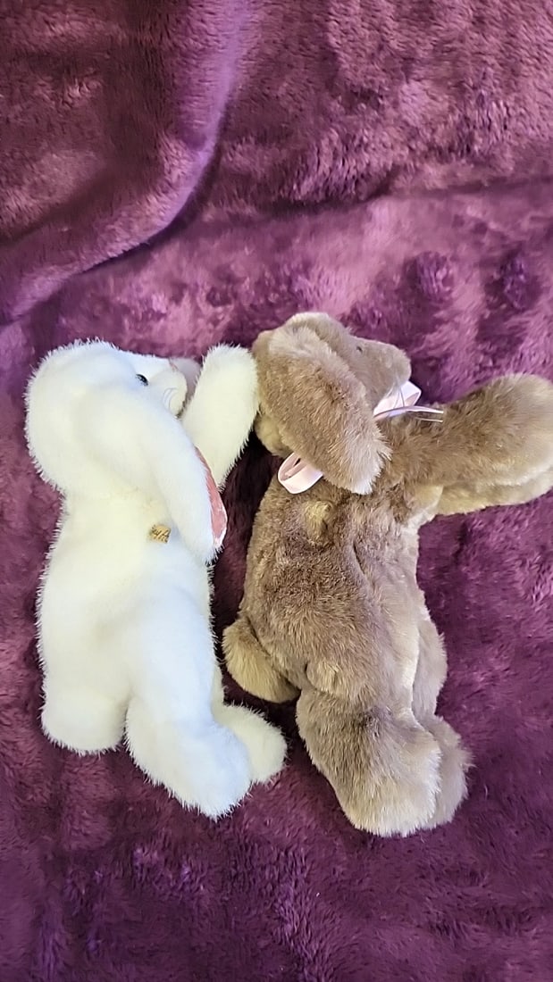Mary Holdstad Artist Plush Bunnies - 6