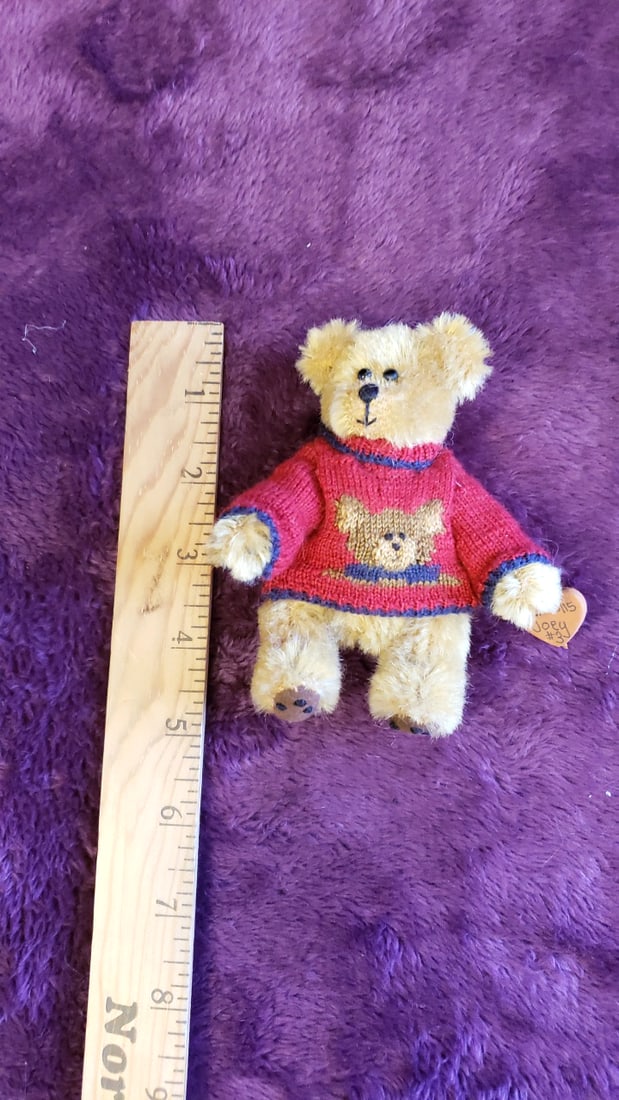 Janet Ann Anderson 2003 Hand Sewn Joey 3 Mini Teddy Bear Plush Red Knit Sweater 5 In 315 - 2