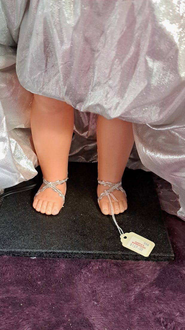 Ultra Light Up Angel Doll On Stand - 4