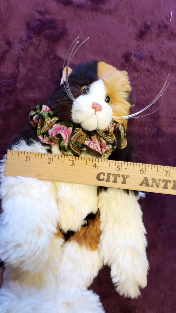 Lexington Bearlimited Editions Arlene Eric Anderson Handcrafted Calico Plush Cat With Floral Collar - 3