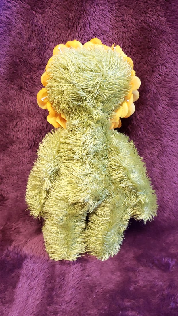 9 In Green Plush Teddy Bear With Yellow Flower Petal Head Costume - 5