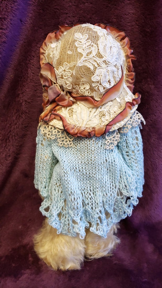 Marie Zimmerman 14 In Blonde Teddy Bear With Blue Crochet Lace Dress And Lace Bonnet - 8