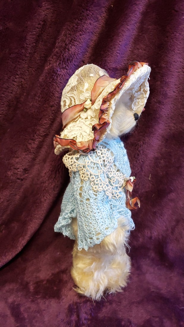 Marie Zimmerman 14 In Blonde Teddy Bear With Blue Crochet Lace Dress And Lace Bonnet - 9
