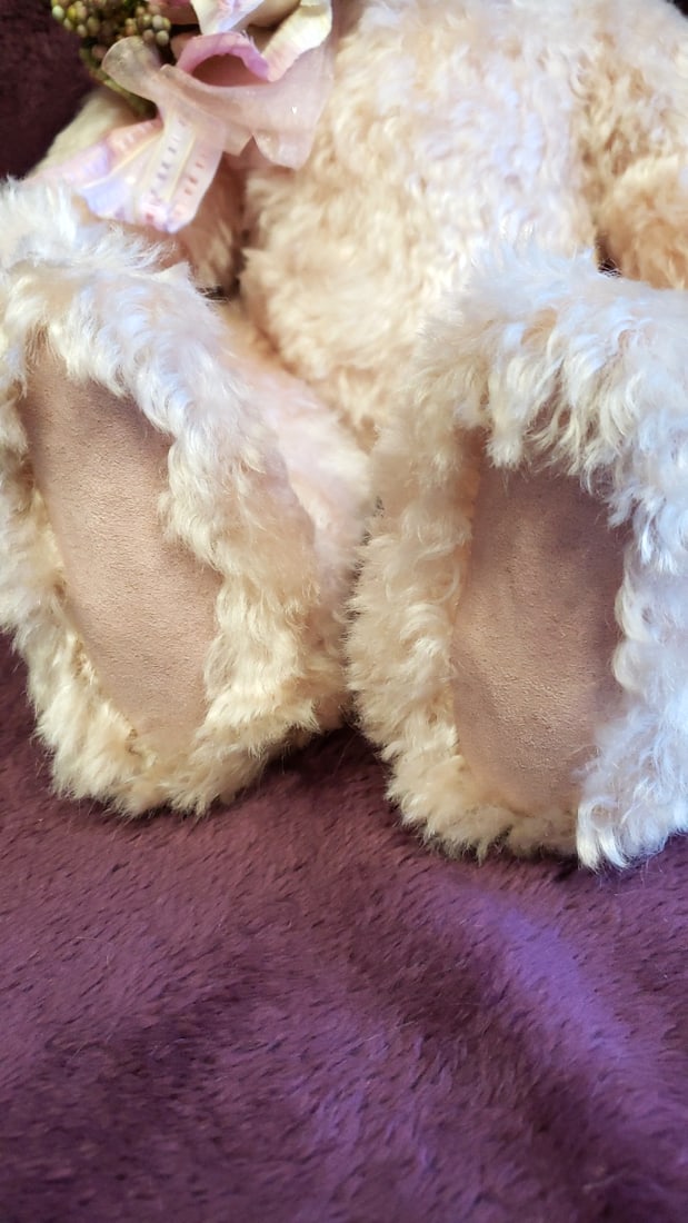 Jazzbears By Virginia Jasper Cream Curly Plush Teddy Bear With Pink Floral Shoulder Corsage And S... - 5