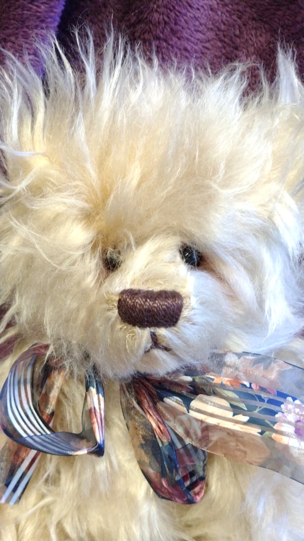 Teddy Love Bear Company Ruthie O'neill Cream Shaggy Plush Teddy Bear With Bow 16 In - 6
