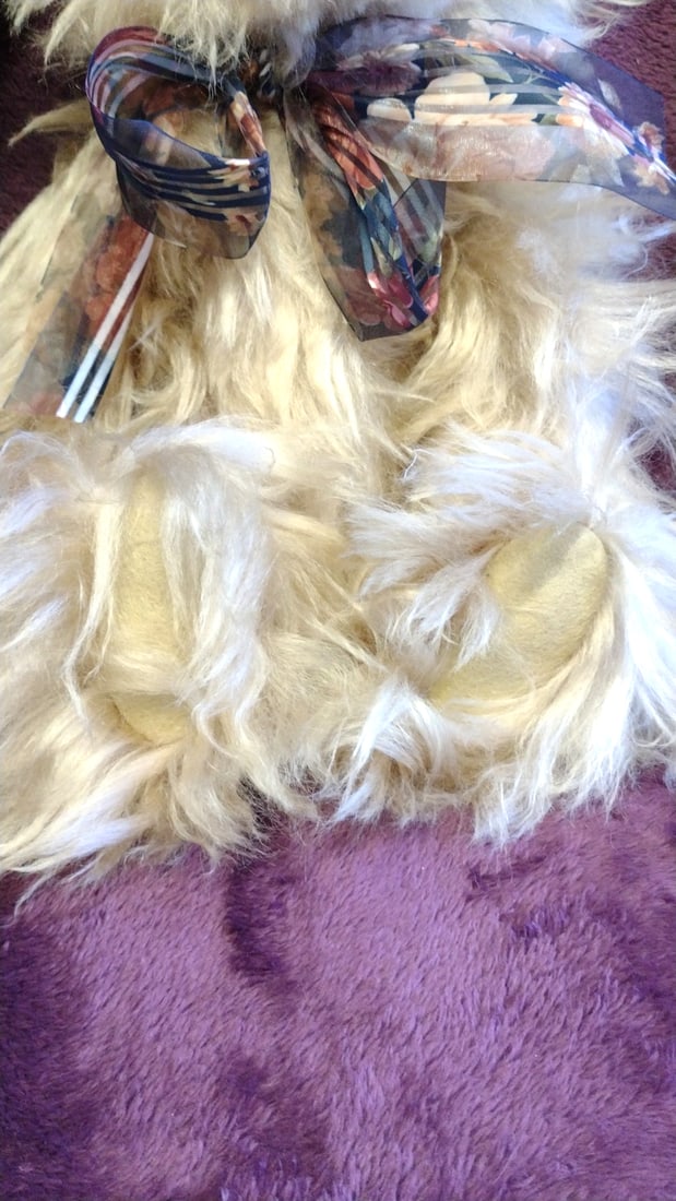 Teddy Love Bear Company Ruthie O'neill Cream Shaggy Plush Teddy Bear With Bow 16 In - 7