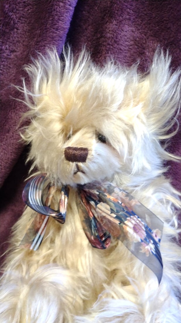 Teddy Love Bear Company Ruthie O'neill Cream Shaggy Plush Teddy Bear With Bow 16 In - 8