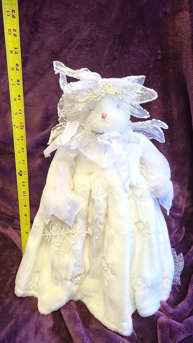 Bunnies By The Bay And Friends Meri Winkle 2000 White Plush Bunny Doll With Lace Dress Hat - 6