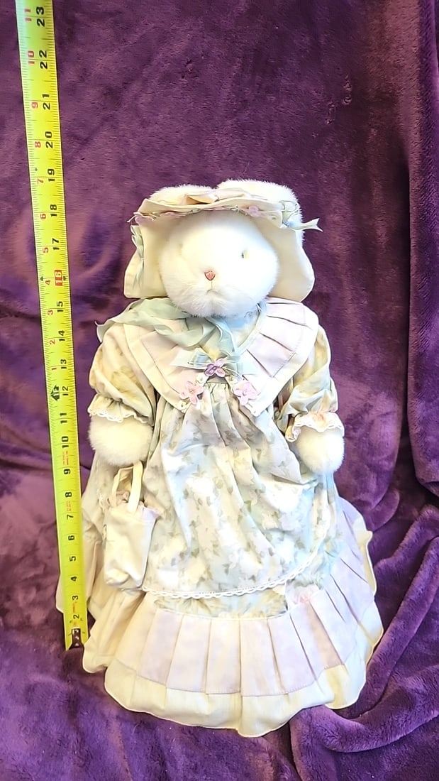 Bunnies By The Bay And Friends Chloe Cloche Plush Bunny Doll With Box - 9