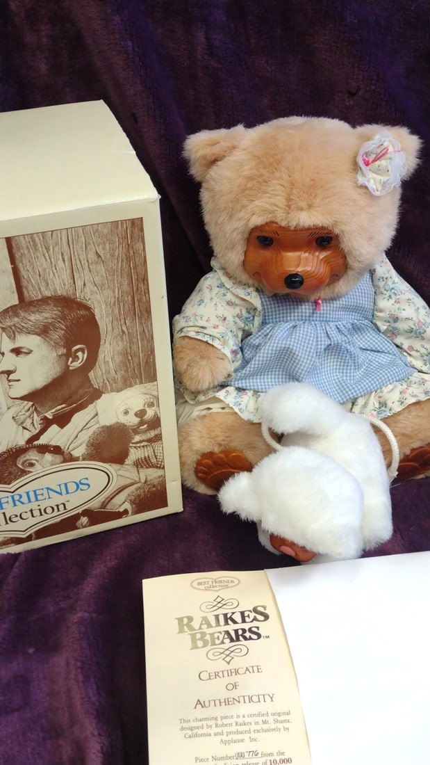 Raikes Bears Best Friends Collection Stacie And Fifi Bear & Cat Plush Set With Coa: 12x12x8 5 we have gained a lot of experience shipping dolls from our previous auction. We offer in-house shipping. The shipping price shown in the listing is the liveshipping service by