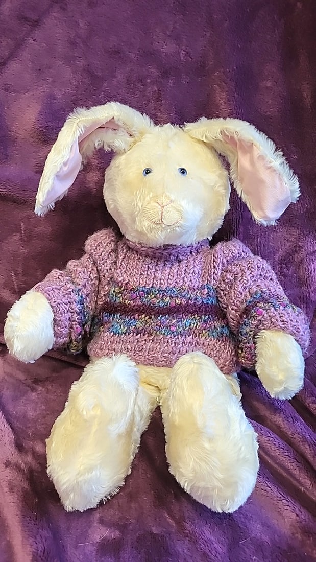 Artist Made Cream Plush Bunny Rabbit Stuffed Animal With Purple Handknit Sweater Unsigned: 22x14x6 3lb we have gained a lot of experience shipping dolls from our previous auction. We offer in-house shipping. The shipping price shown in the listing is the liveshipping service by