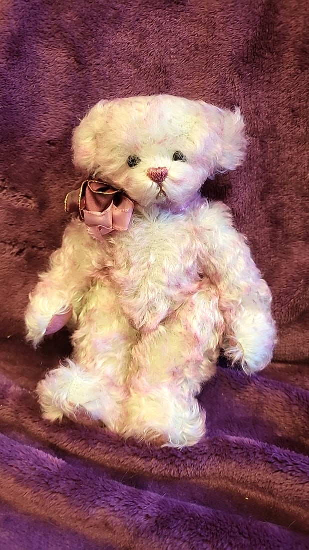 Artist Made Signed Jazzbears Cream Pink Curly Plush Teddy Bear With Satin Ribbon Flower Bow: 9x6x3 1lb we have gained a lot of experience shipping dolls from our previous auction. We offer in-house shipping. The shipping price shown in the listing is the liveshipping service by
