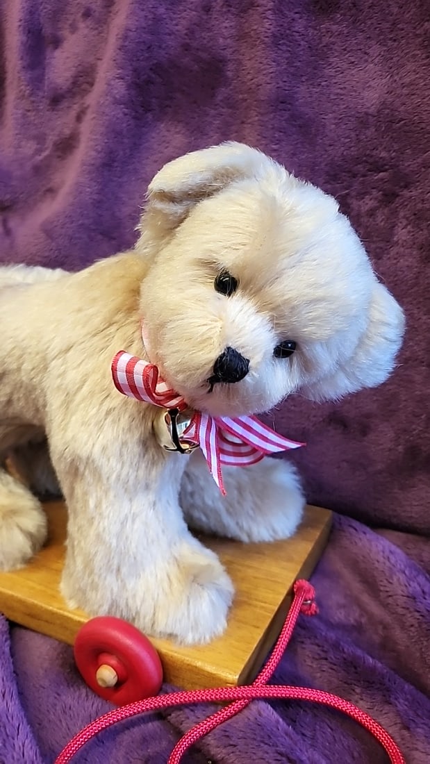 Artist Made Signed Plush Puppy Pull Toy On Wooden Base With Red Wheels - 2
