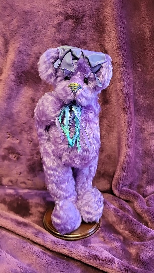 Artist Made Signed Purple Plush Teddy Bear With Ribbon Bow And Wooden Display Stand: 12x5x5 2lb we have gained a lot of experience shipping dolls from our previous auction. We offer in-house shipping. The shipping price shown in the listing is the liveshipping service by liveauctionee