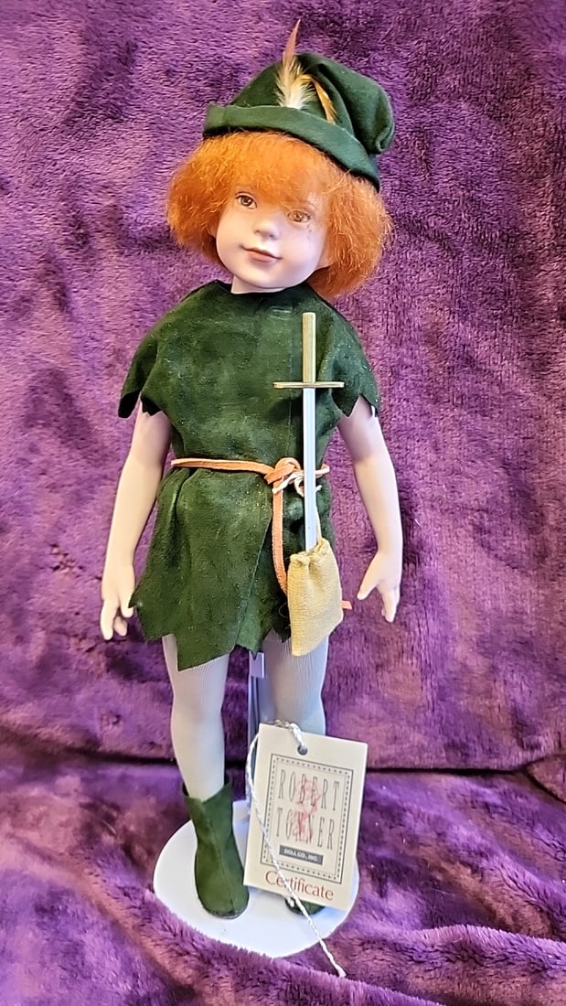 Robert Tonner Doll Co. Peter Pan Doll With Green Outfit, Hat, Sword Certificate And Box: 6. 5x4. 5x15 3lb we have gained a lot of experience shipping dolls from our previous auction. We offer in-house shipping. The shipping price shown in the listing is the liveshipping service by liveauc