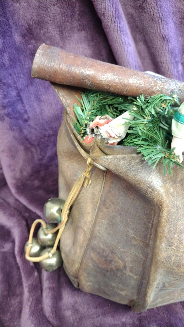 Brown Leather Satchel With Straw Hat Doll, Teddy, Bells Greenery Decor - 4