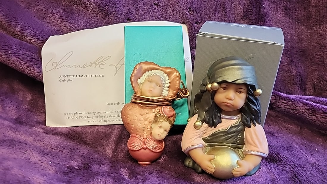 Annette Himstedt Club Gifts Sita Figurine & Baby Ornament With Boxes Certificate: 9x7x4 3lb we have gained a lot of experience shipping dolls from our previous auction. We offer in-house shipping. The shipping price shown in the listing is the liveshipping service by
