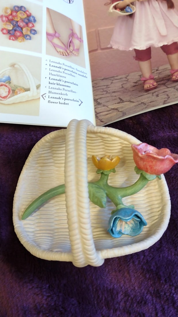 Annette Himstedt Porcelain Basket For Lennah Doll - 2