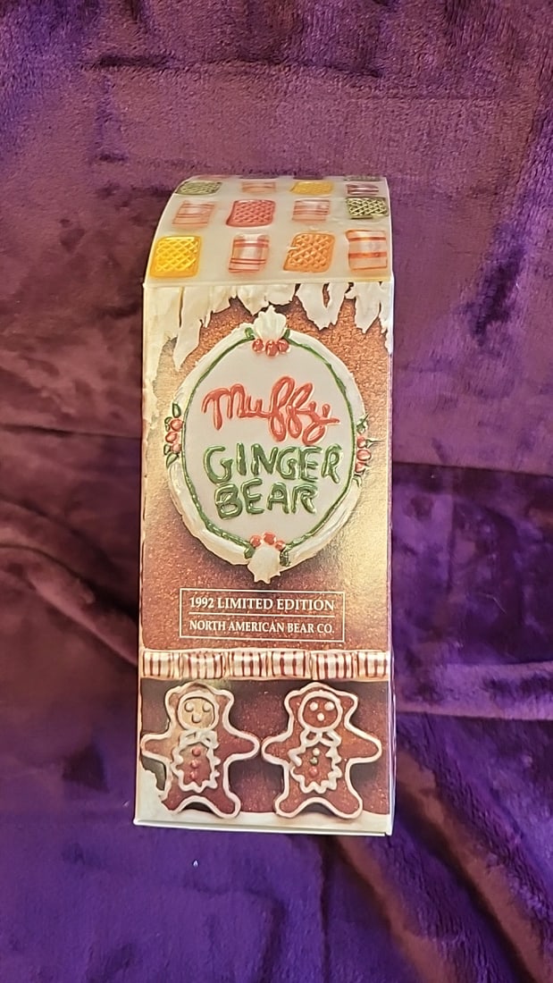 North American Bear Co. Muffy Gingerbear 1992 Limited Edition Muffy Vanderbear Gingerbread House ... - 3