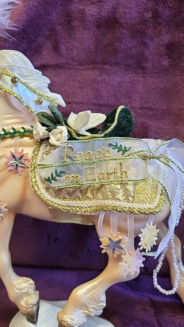 Peace On Earth Cream & Gold Holiday Horse Figurine With Feather Plume And Stand - 2