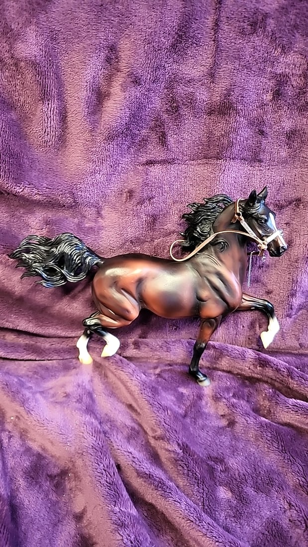 Breyer Model Horse Lot Of 5 With Fjord Pony, Pinto, And Black Stallion Figures - 7