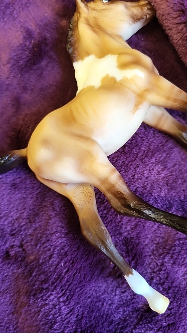 Breyer Model Horse Figurine Lot, 5 Horses With 2007 And 2008 Catalog And Brochure - 5