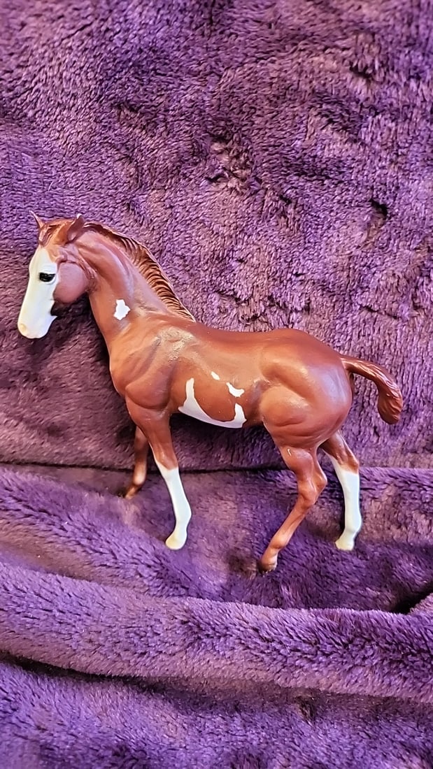 Breyer Model Horse Figurine Lot, 5 Horses With 2007 And 2008 Catalog And Brochure - 7