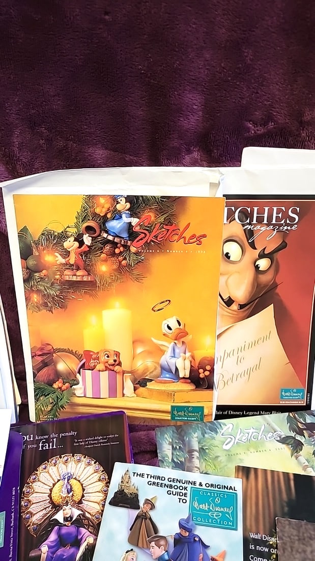 Walt Disney Classics Collection Sketches Magazines Greenbook Guides Catalog Lot - 6