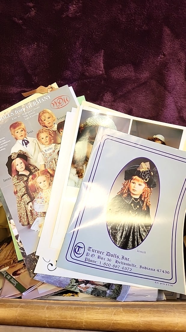 Doll Catalogs & Photos Ephemera Lot: Lee Middleton, Turner Dolls, German Dolls - 5