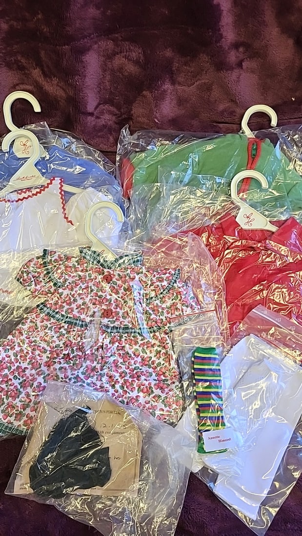 Annette Himstedt Doll Clothing Lot, Dresses Outfits Socks: 12x12x2 3lb we have gained a lot of experience shipping dolls from our previous auction. We offer in-house shipping. The shipping price shown in the listing is the liveshipping service by