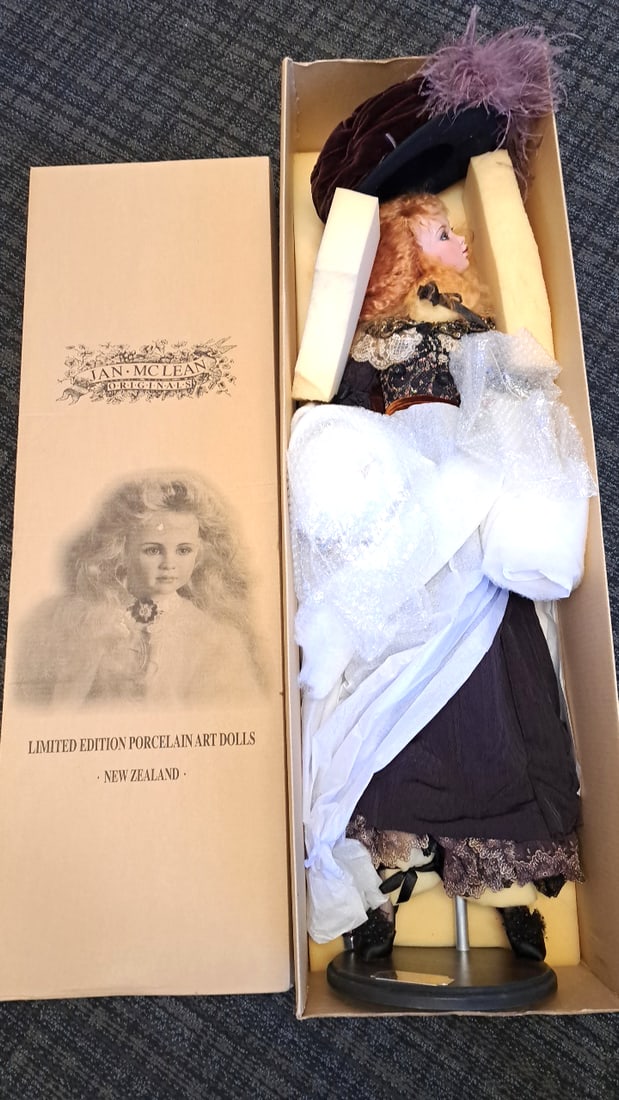 Jan Mclean Originals Yvette Limited Edition Porcelain Art Doll 1998 4/35 With Box - 2