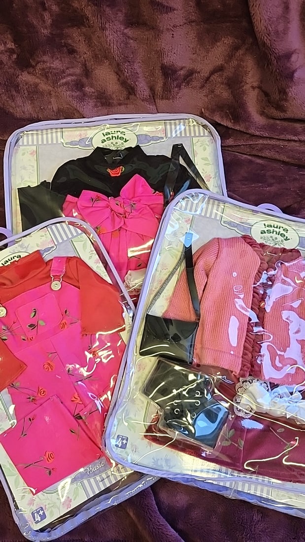 Laura Ashley Fashions For 18" Dolls Clothing Outfit Sets Lot Of 3 Pink Floral & Knit: 15x12x2 3lb we have gained a lot of experience shipping dolls from our previous auction. We offer in-house shipping. The shipping price shown in the listing is the liveshipping service by