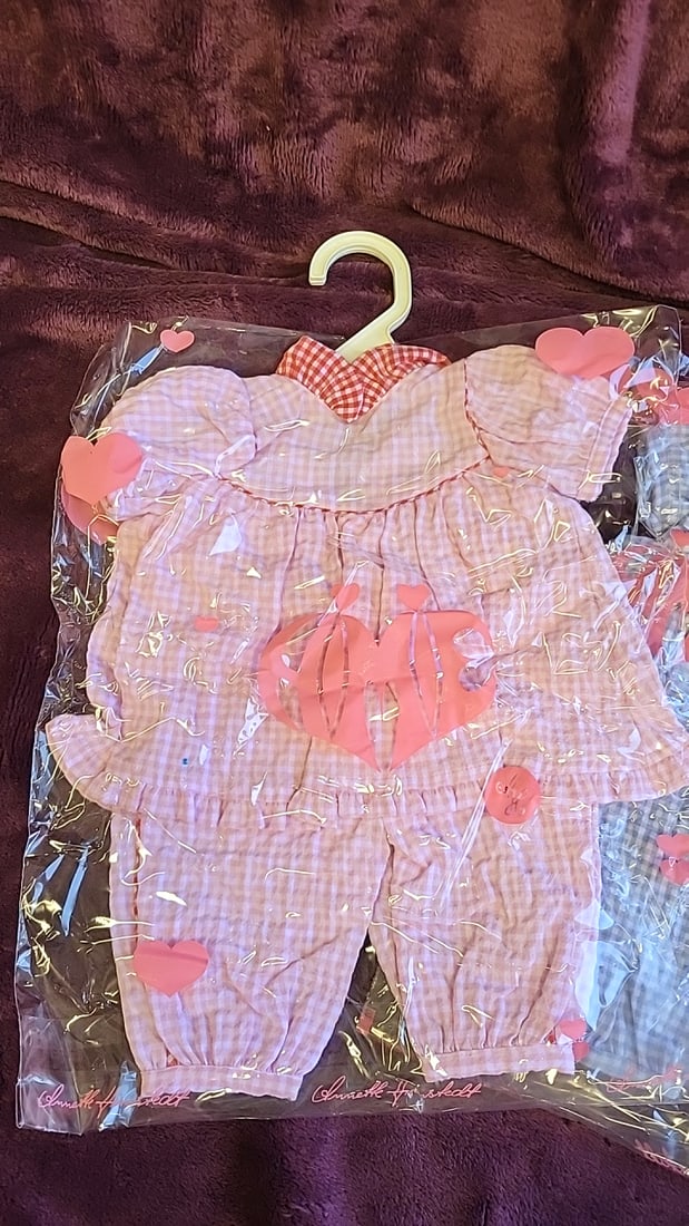Annette Himstedt Doll Clothes Lot Pink Blue Gingham Outfits, Bonnets And Robes - 2