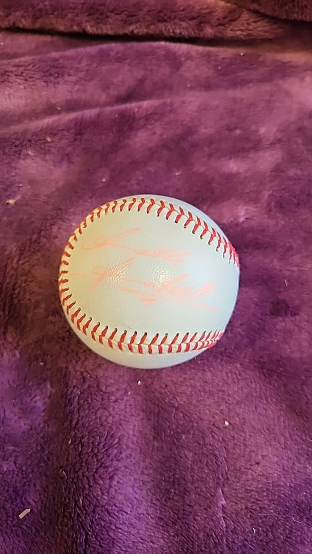 Annette Himstedt Signed White Baseball With Red Stitching, Approx. 3 In Diameter: 3x3x3 1lb we have gained a lot of experience shipping dolls from our previous auction. We offer in-house shipping. The shipping price shown in the listing is the liveshipping service by
