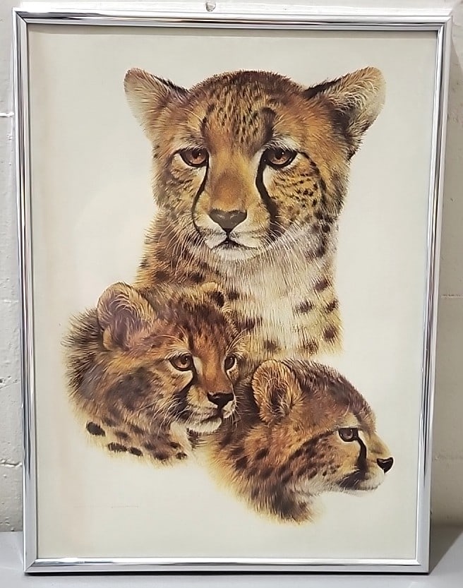 Framed Signed Cheetah Mother And Cubs Wildlife Art Print, Silver-tone Frame: 12x16x1 5lb attention – shipping artwork is very expensive. The shipping price shown in the listing is the liveshipping service by liveauctioneers. We offer our own in-house shipping as well whi
