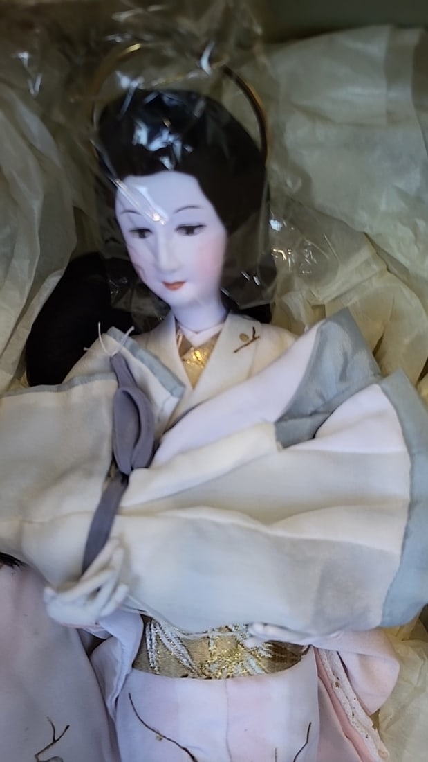 Japanese Kimono Doll with Pink Embroidered Floral Robe and Box - 2