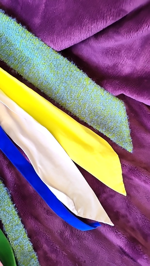 1950s Assorted Colorful Fabric Scarves - 2