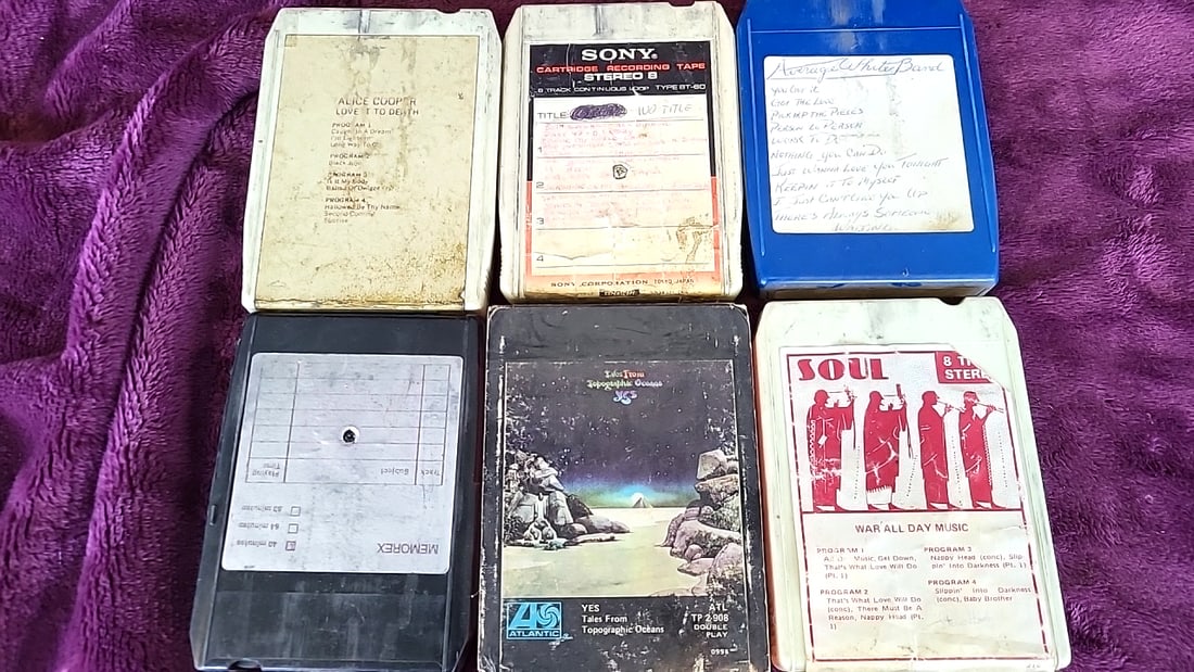 8-Track Tape Cartridge Lot with Sony ST-P20, YES, War, Alice Cooper, Average White Band: 12 x 10.5 x 0.9 2.3 lb Low Estimate: 15.00 High Estimate: 75.00