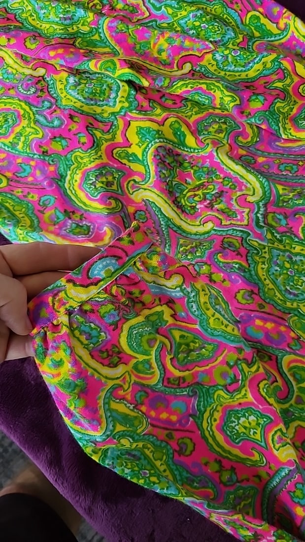 Vinrage Bright Pink Green Yellow Paisley Long Sleeve Shirt Dress - 3