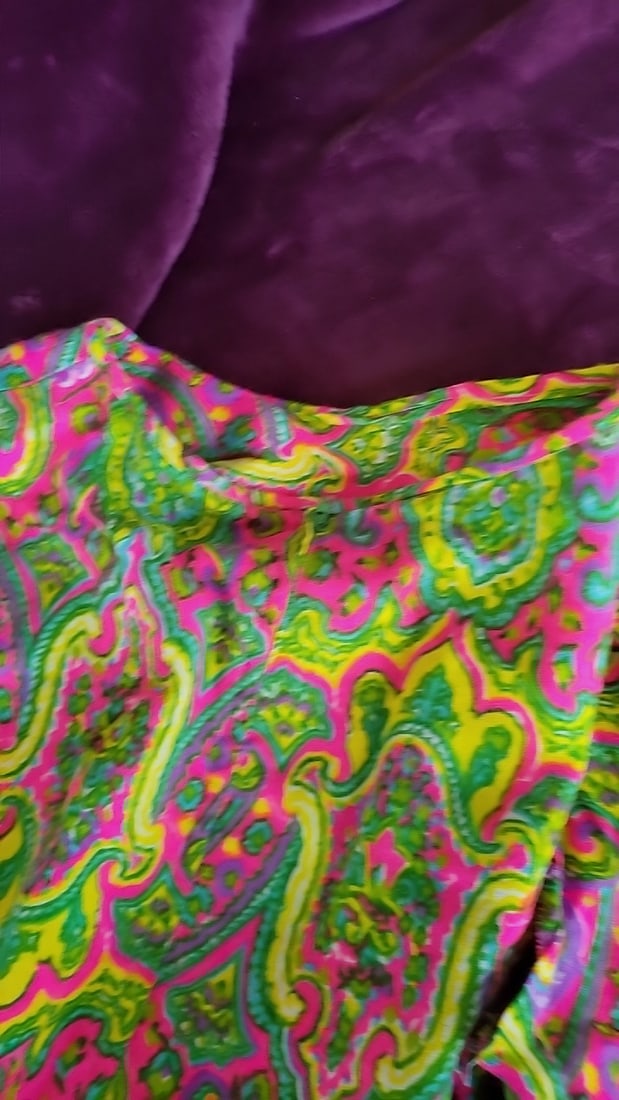 Vinrage Bright Pink Green Yellow Paisley Long Sleeve Shirt Dress - 6