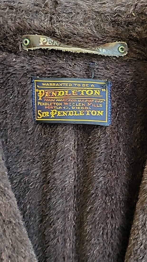 Pendleton Sir Pendleton Brown Wool Coat with Dark Pile Collar - 2