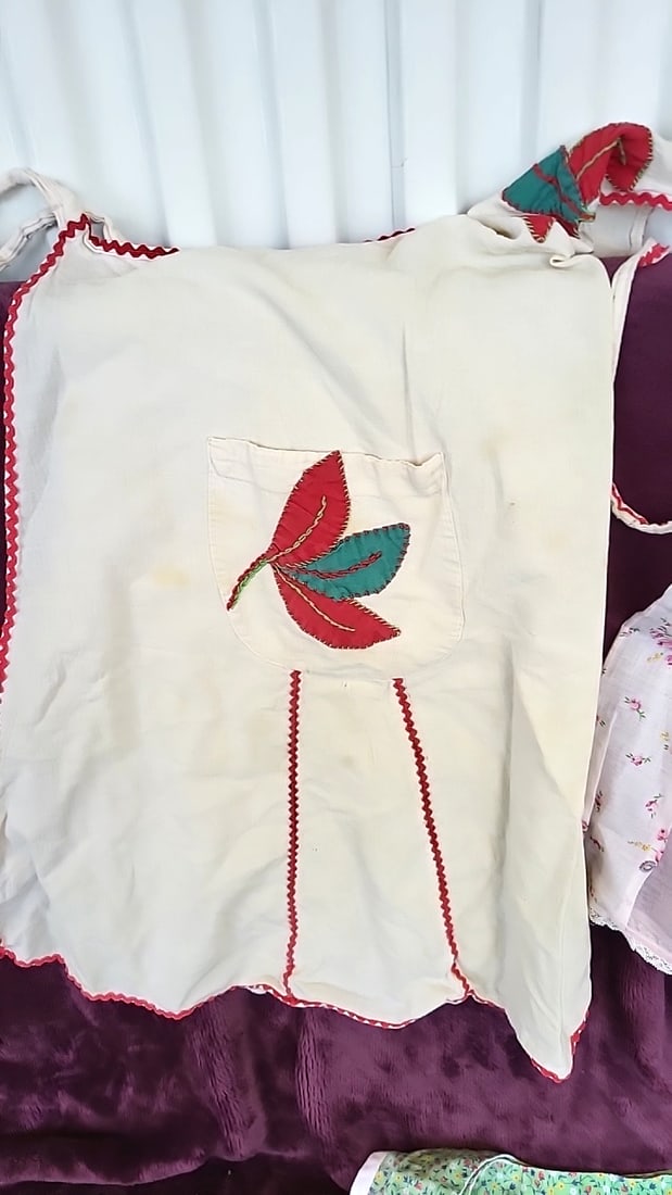 Lot of 3 Floral Aprons: Cream Leaf Applique, Sheer White, Green Print - 2