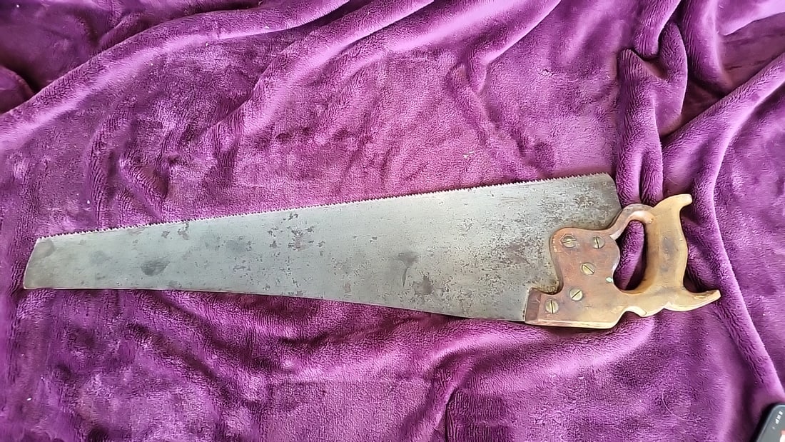 Henry Disston & Sons D-8 Hand Saw 26 in Blade Carved Wood Handle - 6