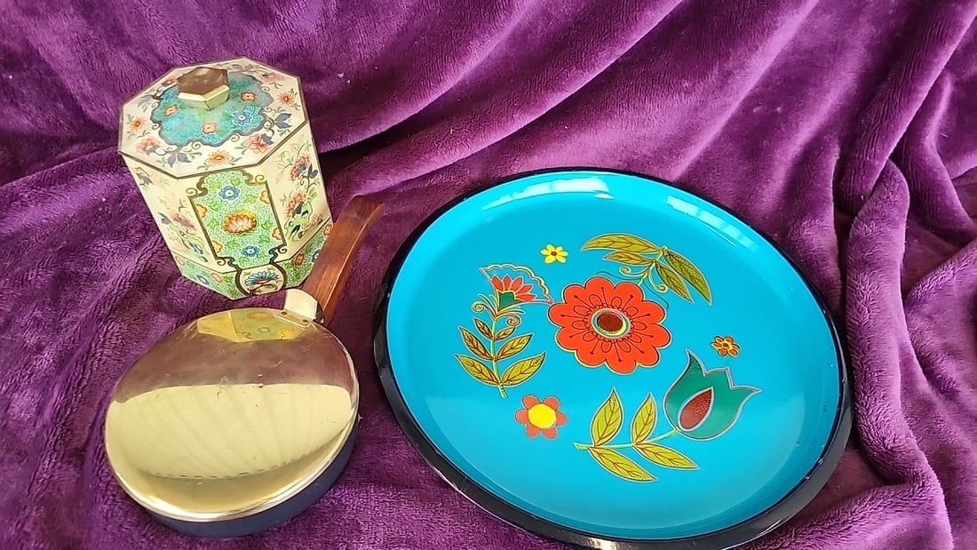 Turquoise Floral Enamel Tray with Brass Park Sherman and Octagonal Floral Lidded Canister: 11.5 x 5.5 x 10 2.8 lb Low Estimate: 20.00 High Estimate: 75.00