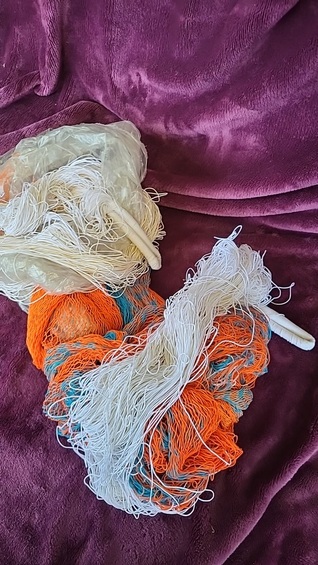 Orange Blue White Nylon Mesh Hammock with White Cord and Plastic Handles: 10x10x10 2 Low Estimate: 5.00 High Estimate: 20.00