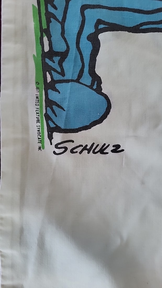 Peanuts Snoopy Linus Pillowcase Happiness Is a Thumb and Blanket Sleeping Bag - 2