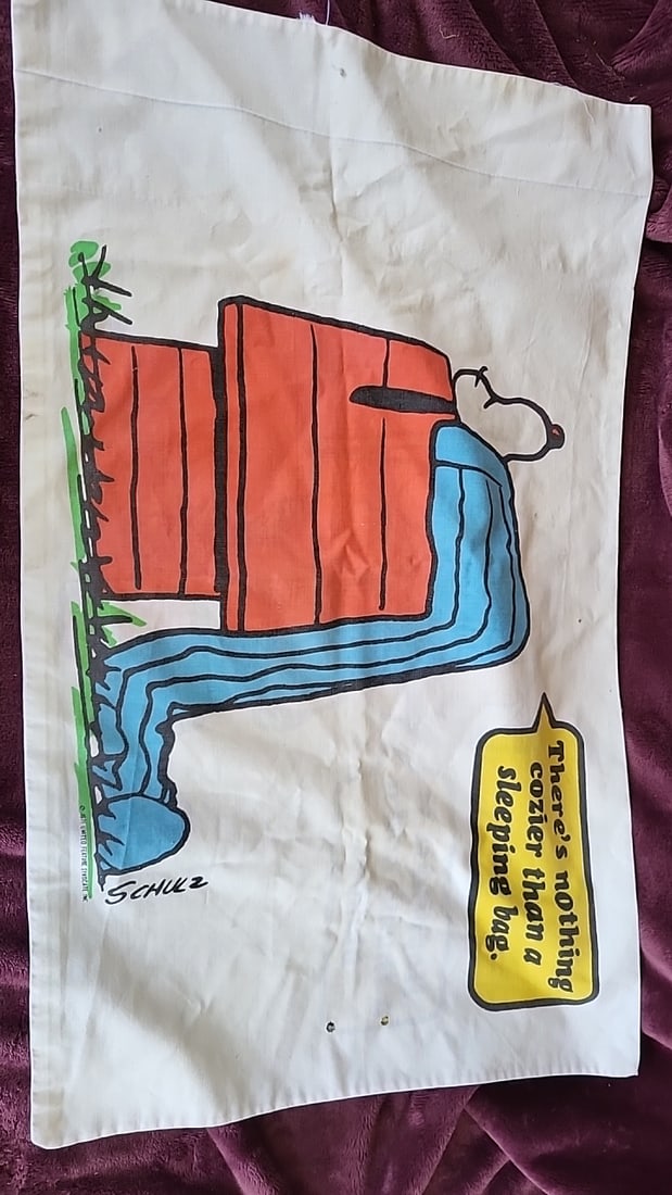 Peanuts Snoopy Linus Pillowcase Happiness Is a Thumb and Blanket Sleeping Bag - 8