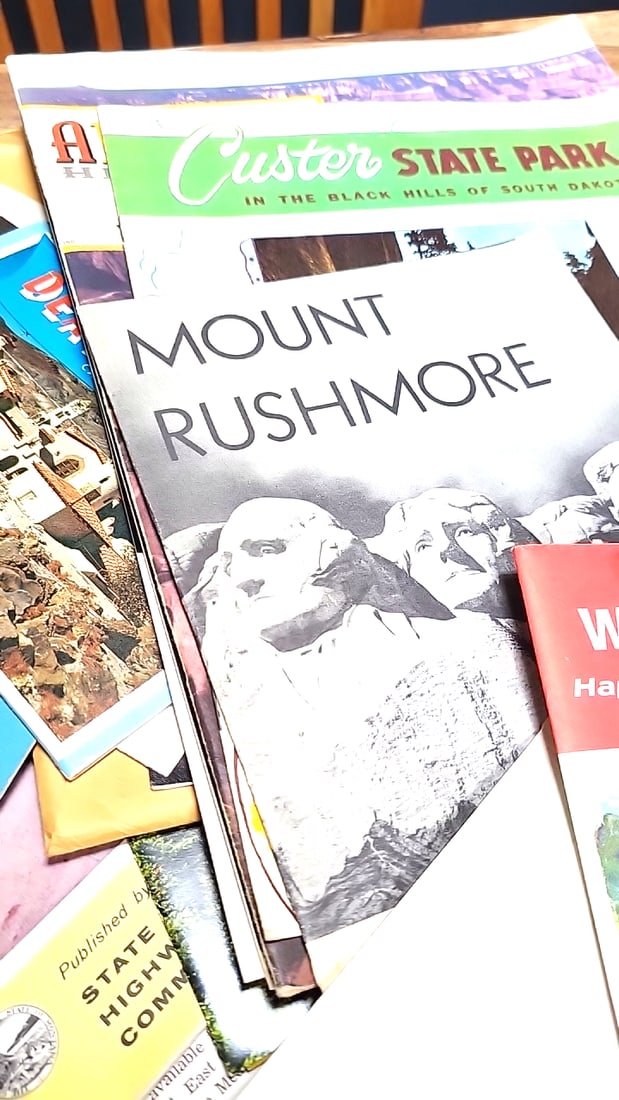 Vintage Travel Brochure & Map Lot: Mount Rushmore, Glacier National Park, Custer State Park, 1957... - 4